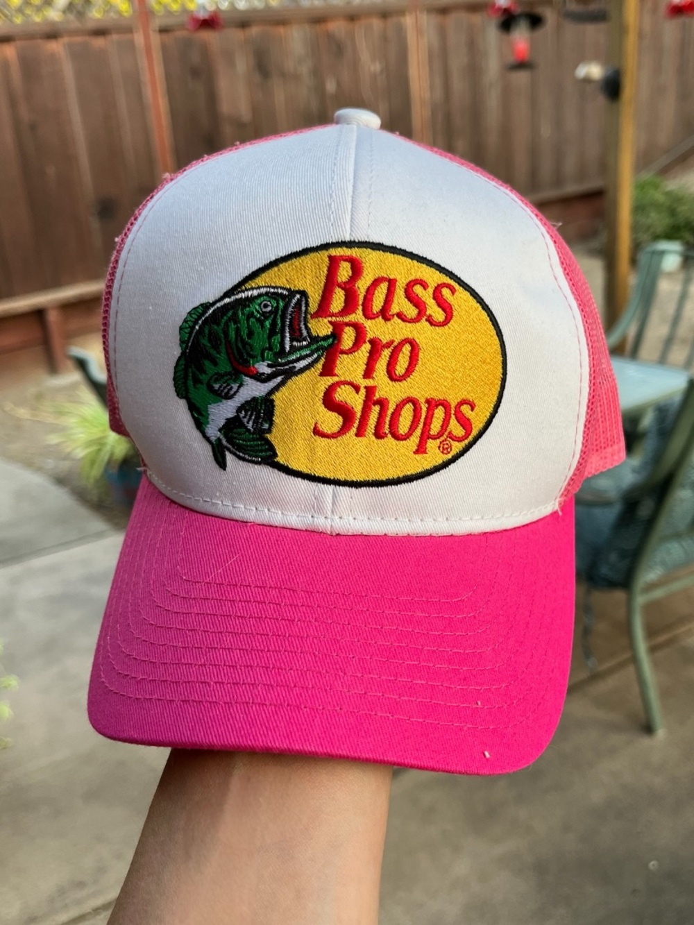 Bass Pro Shops Pink and White Mesh Trucker Cap with Fish Patch NWOT